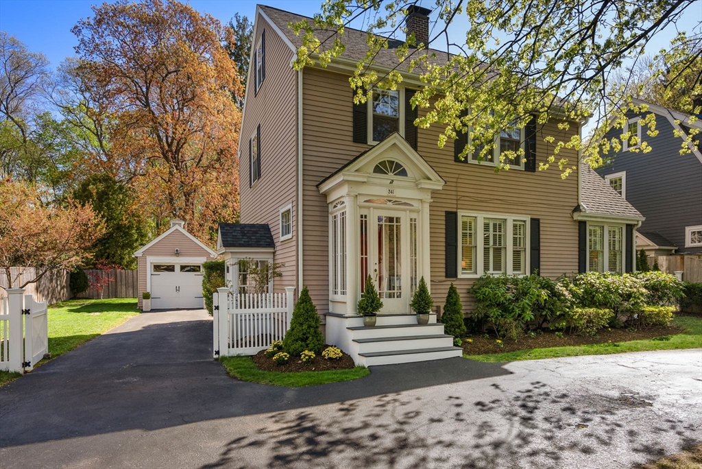 241 Weston Rd