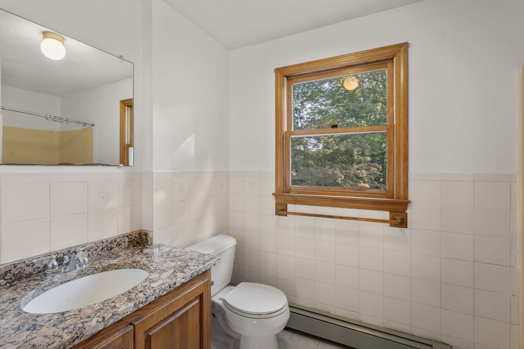 28 Knollwood Ln