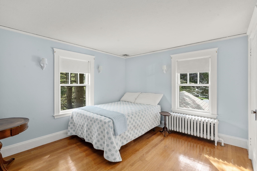 14 Lasalle Rd