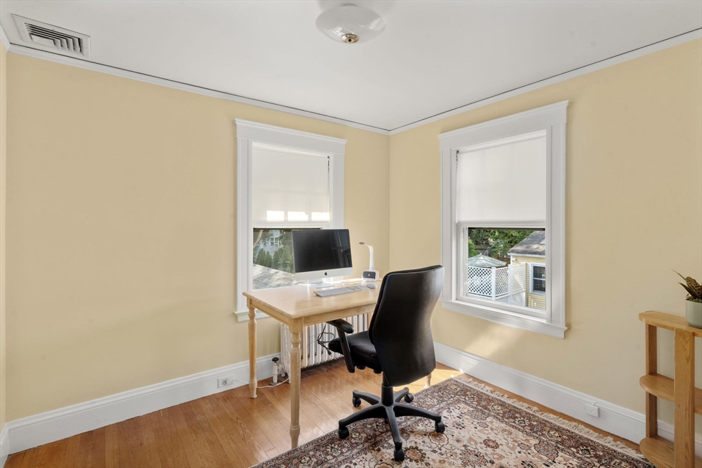 14 Lasalle Rd