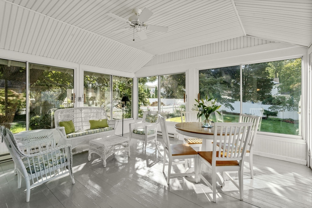 14 Lasalle Rd