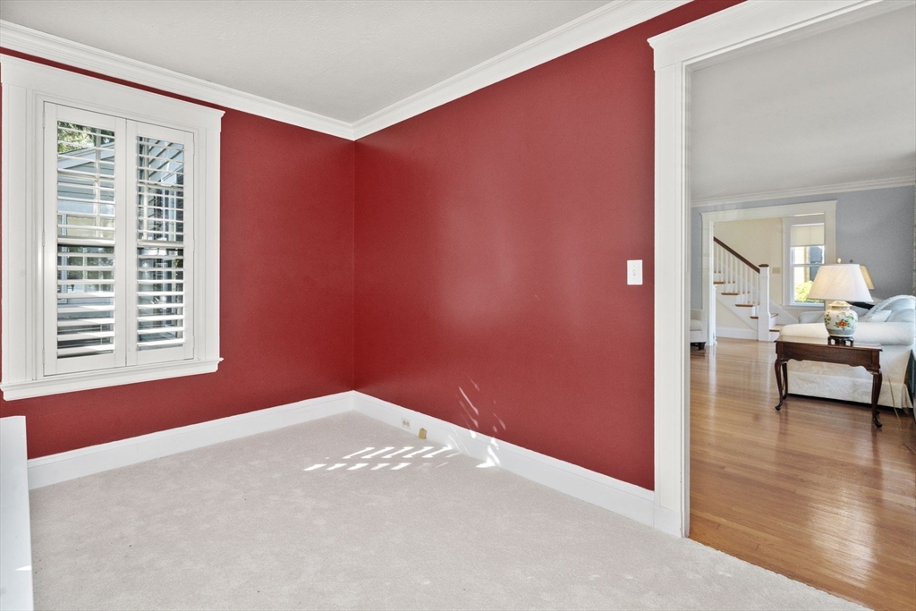 14 Lasalle Rd