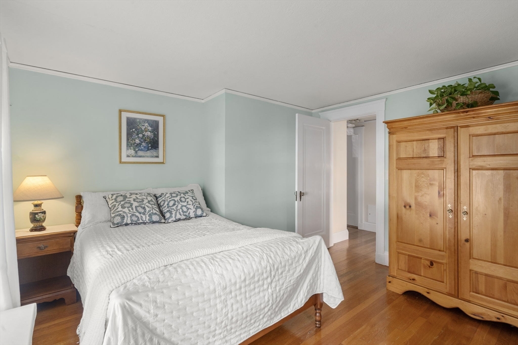 14 Lasalle Rd