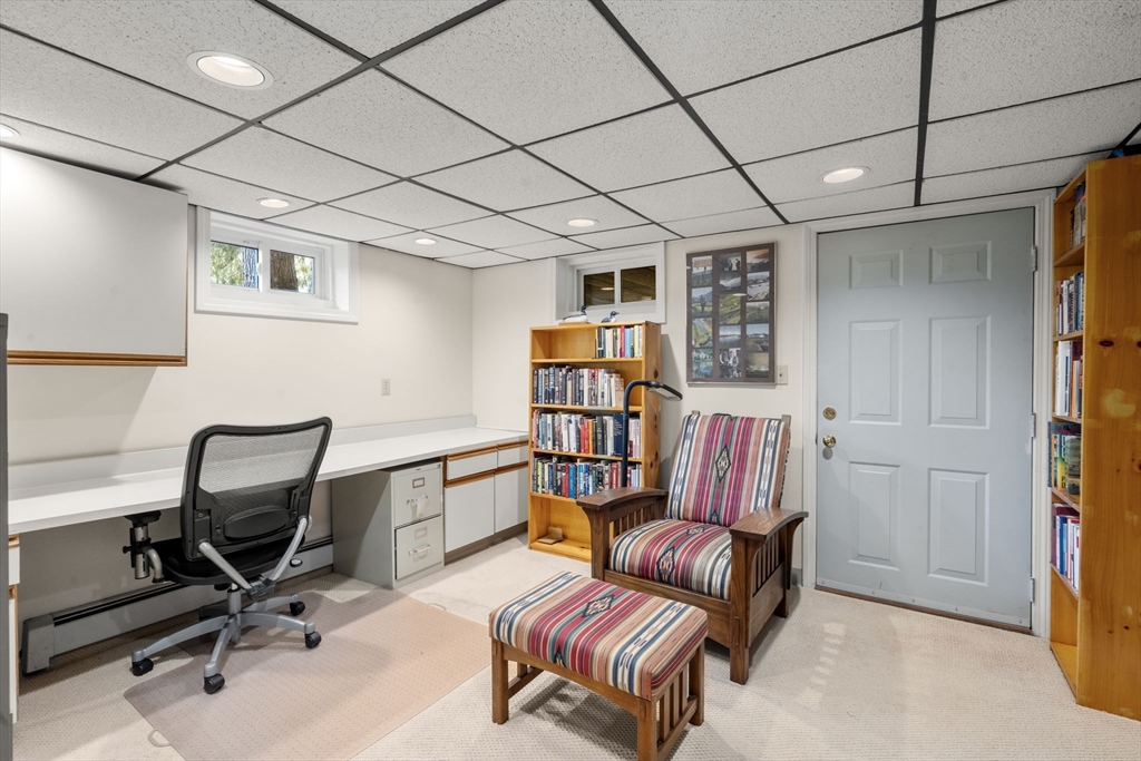14 Lasalle Rd