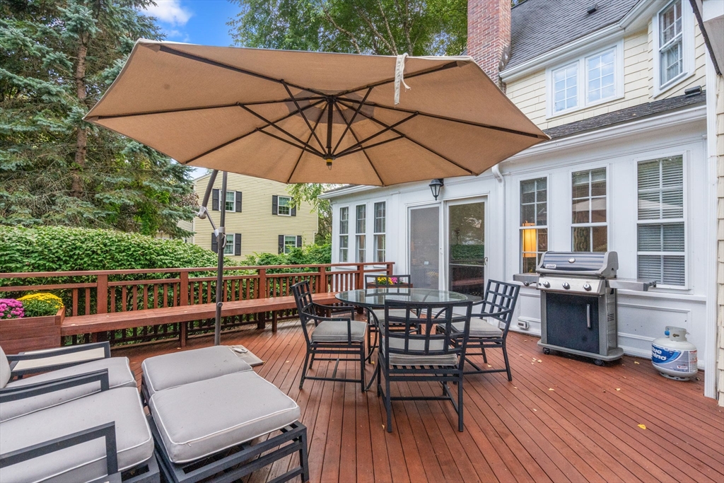 17 Atwood St