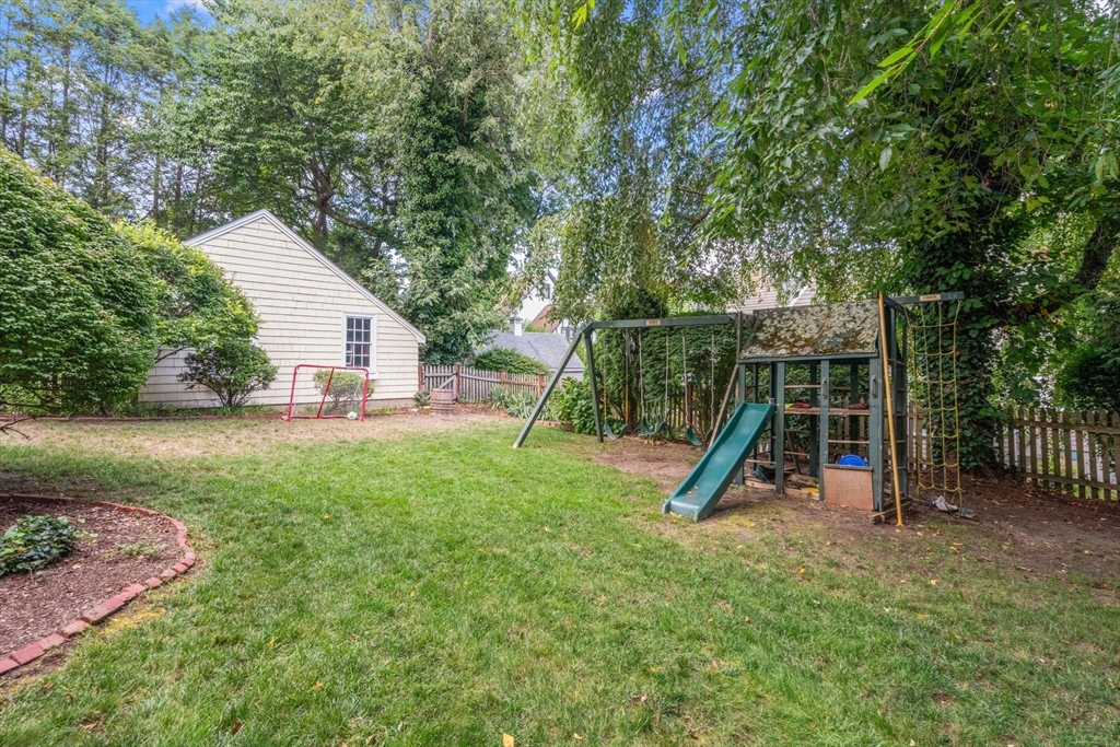 17 Atwood St