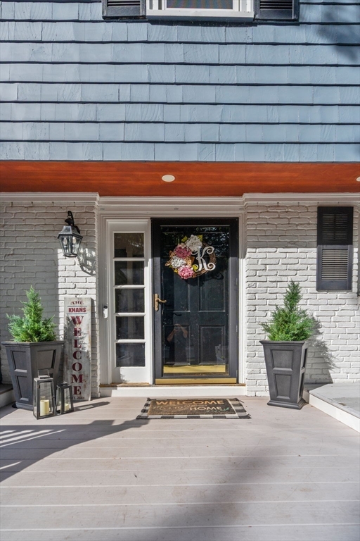 25 Cedar Hill Rd
