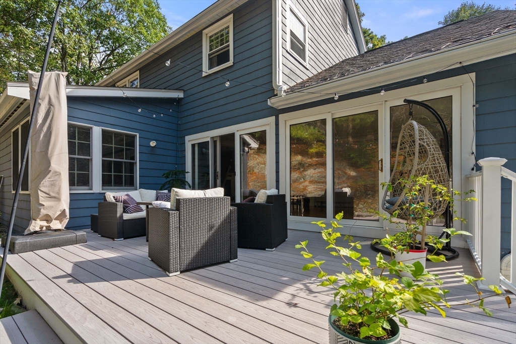 25 Cedar Hill Rd