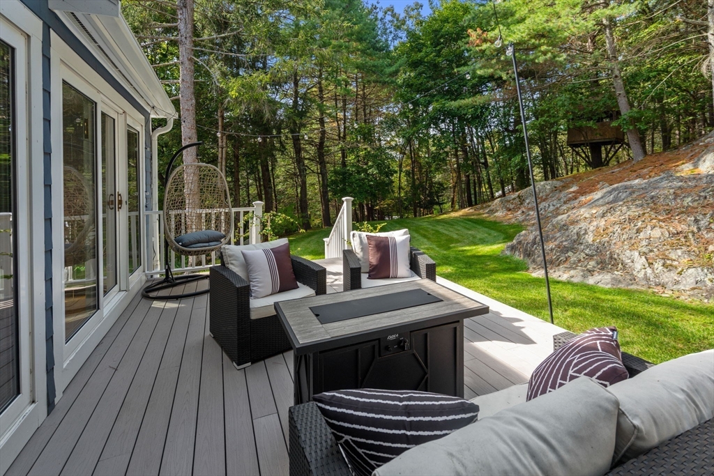 25 Cedar Hill Rd