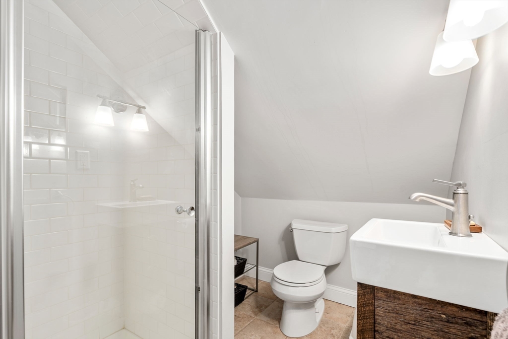 27 Champa St # 2, Newton Unit: 2