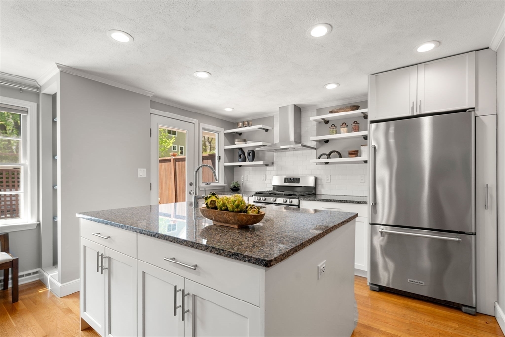 32 Linden St # 5