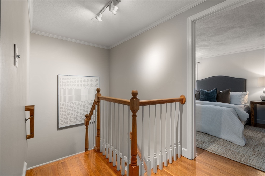 32 Linden St # 5