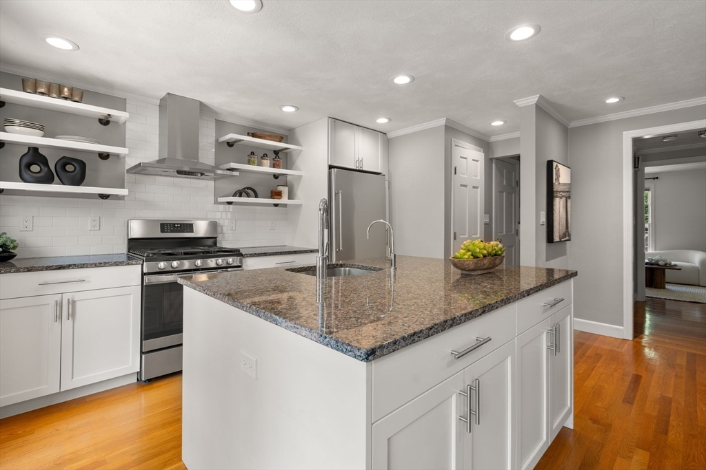 32 Linden St # 5