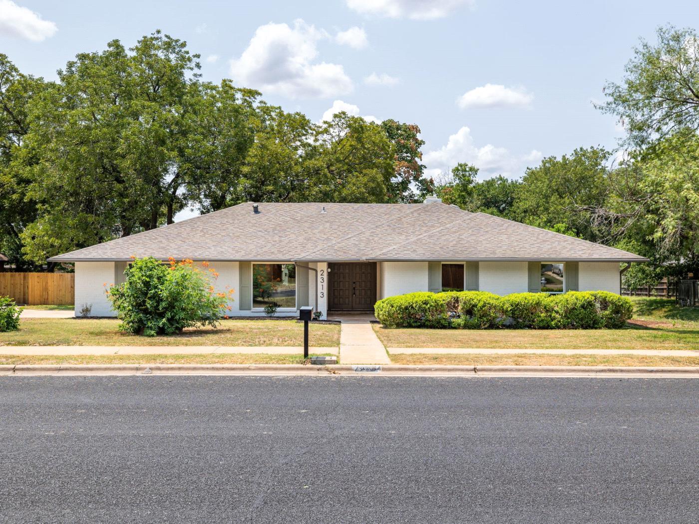 2313 Monarch DR