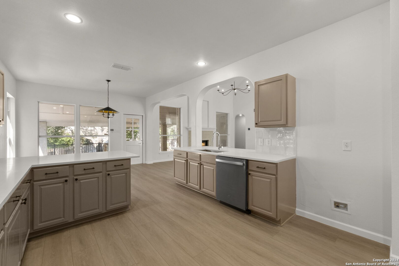 18911 BROOKWOOD FOREST