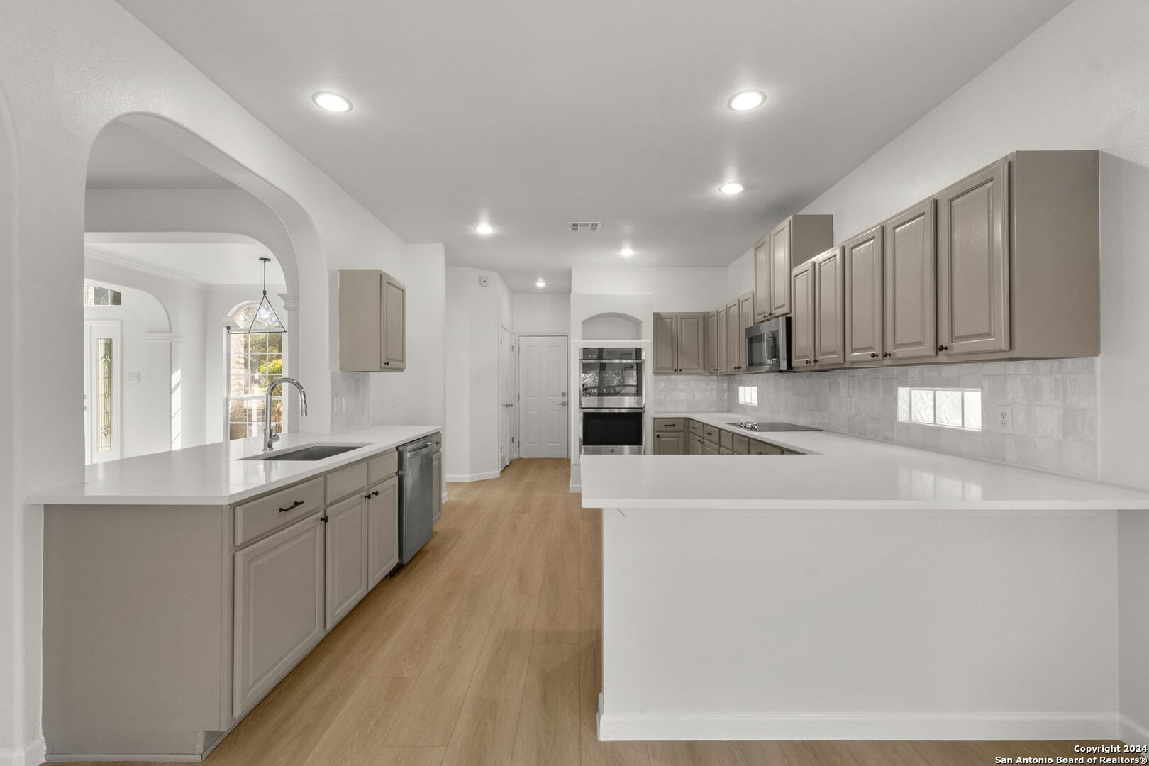 18911 BROOKWOOD FOREST