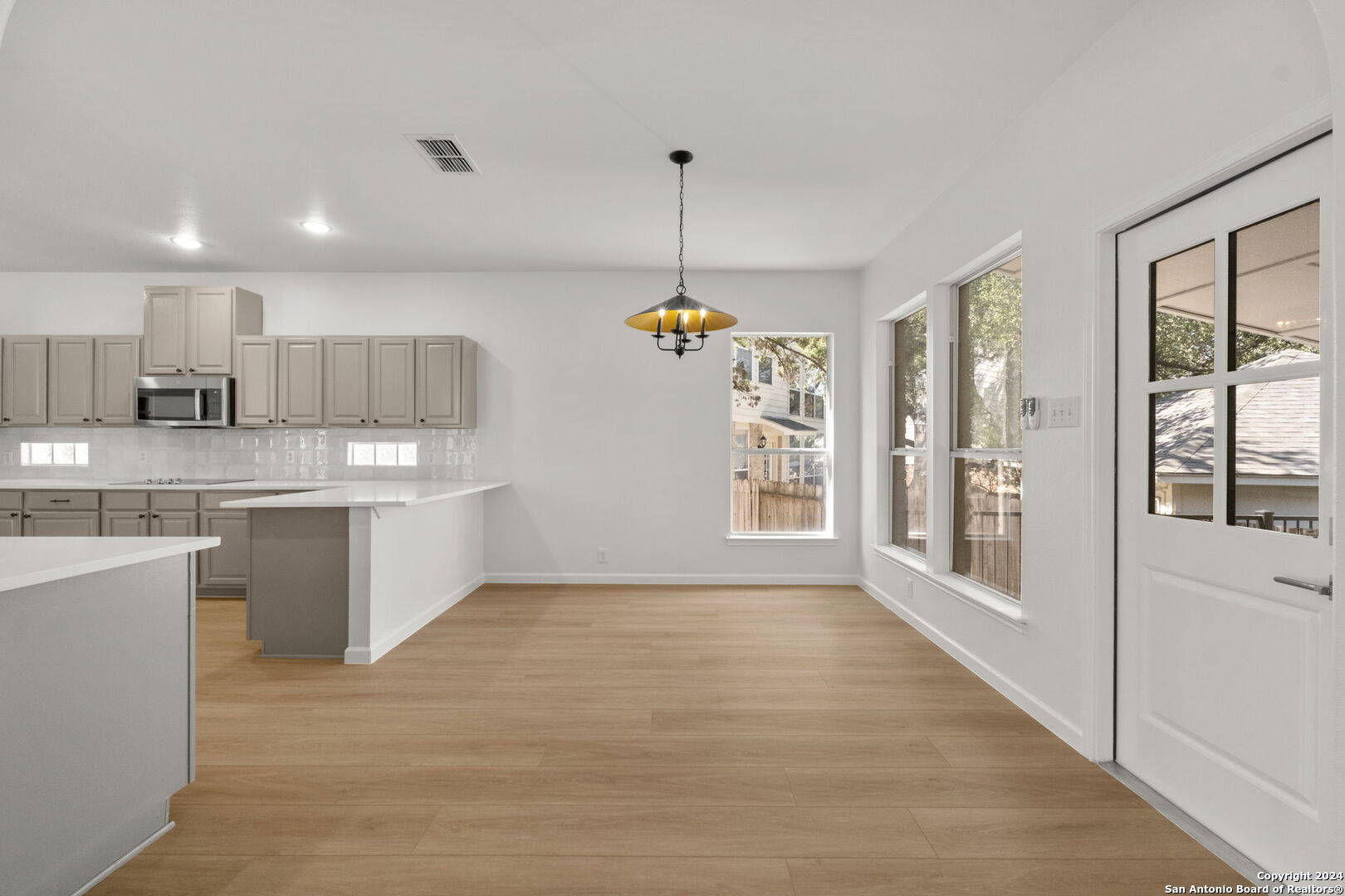 18911 BROOKWOOD FOREST