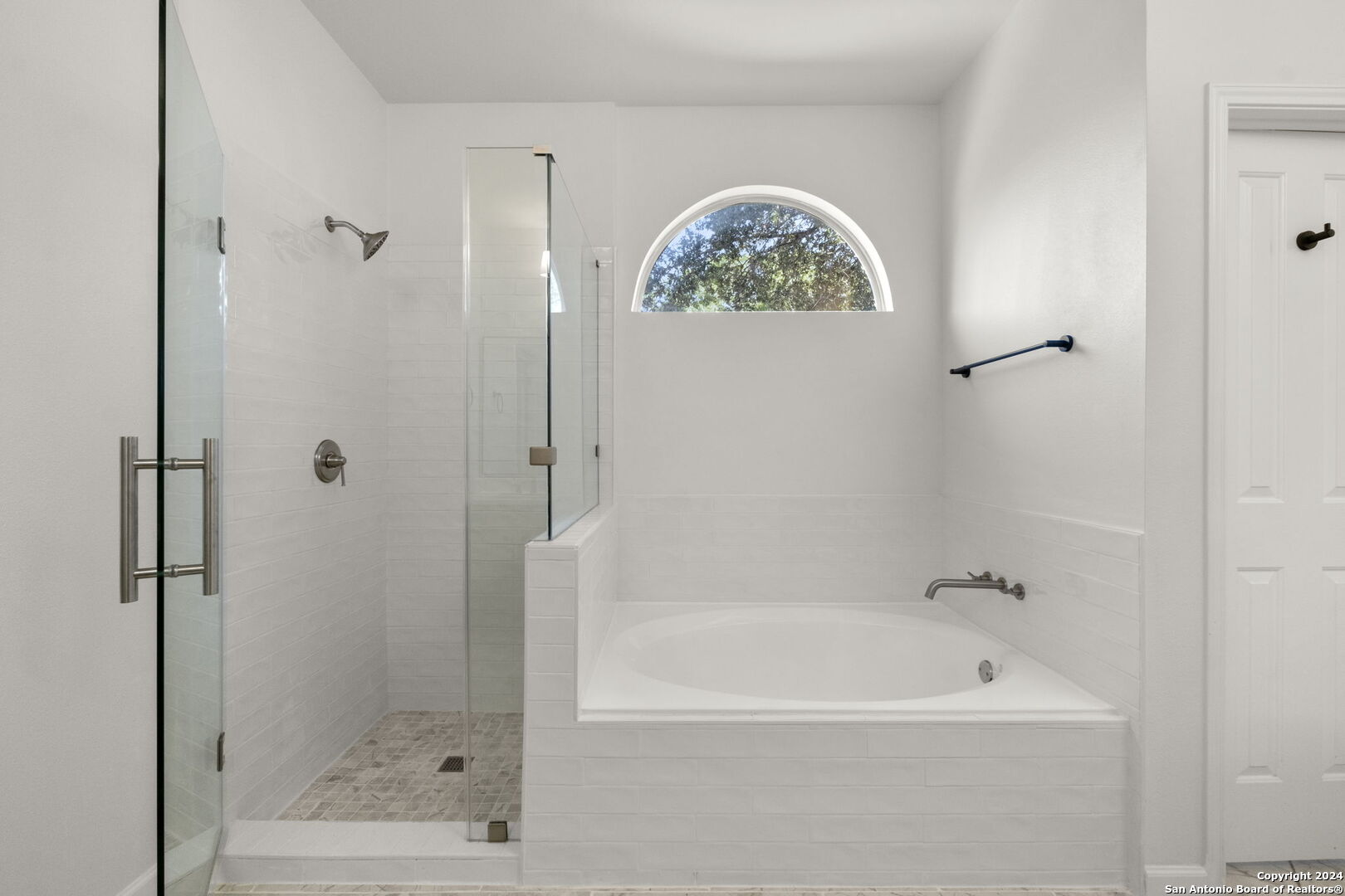 18911 BROOKWOOD FOREST