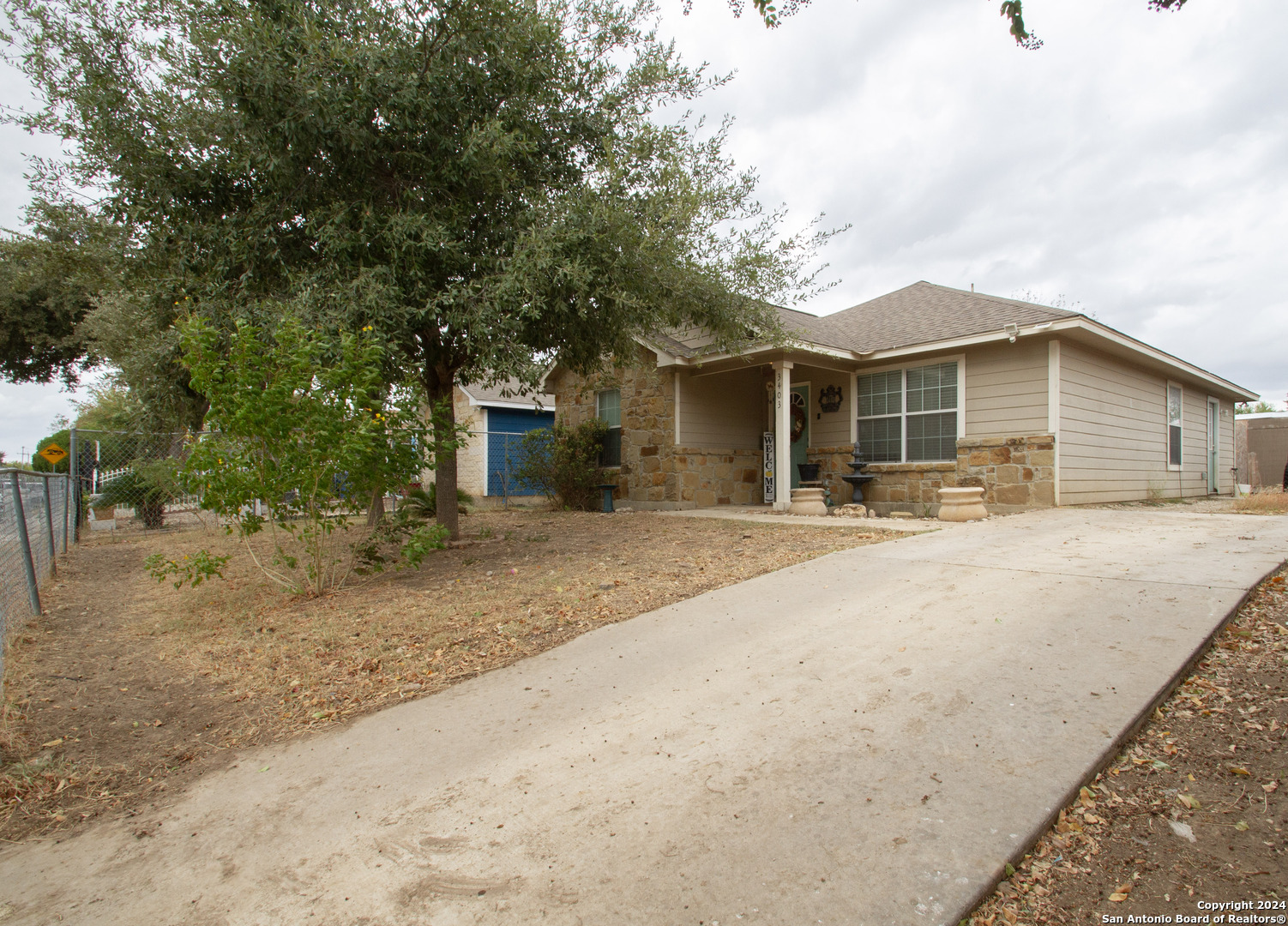 3403 REFORMA DR