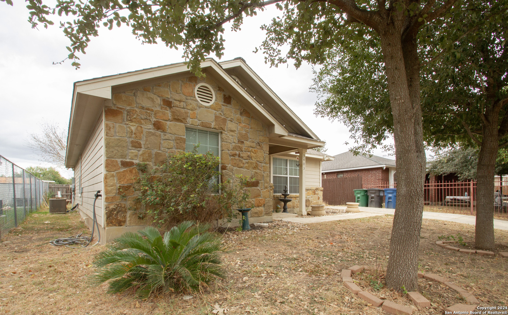 3403 REFORMA DR