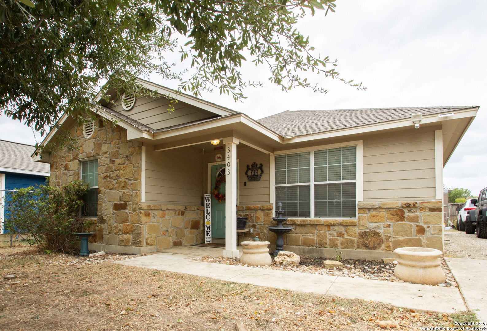 3403 REFORMA DR