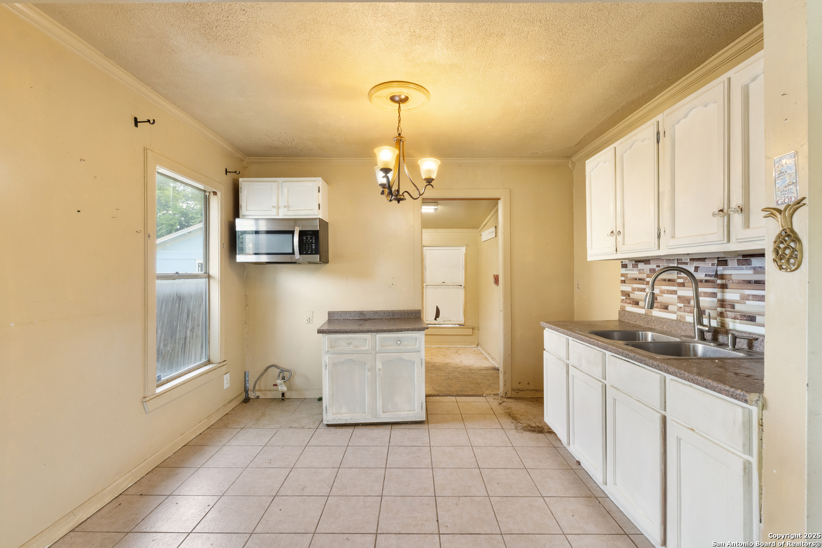 2911 Lombrano