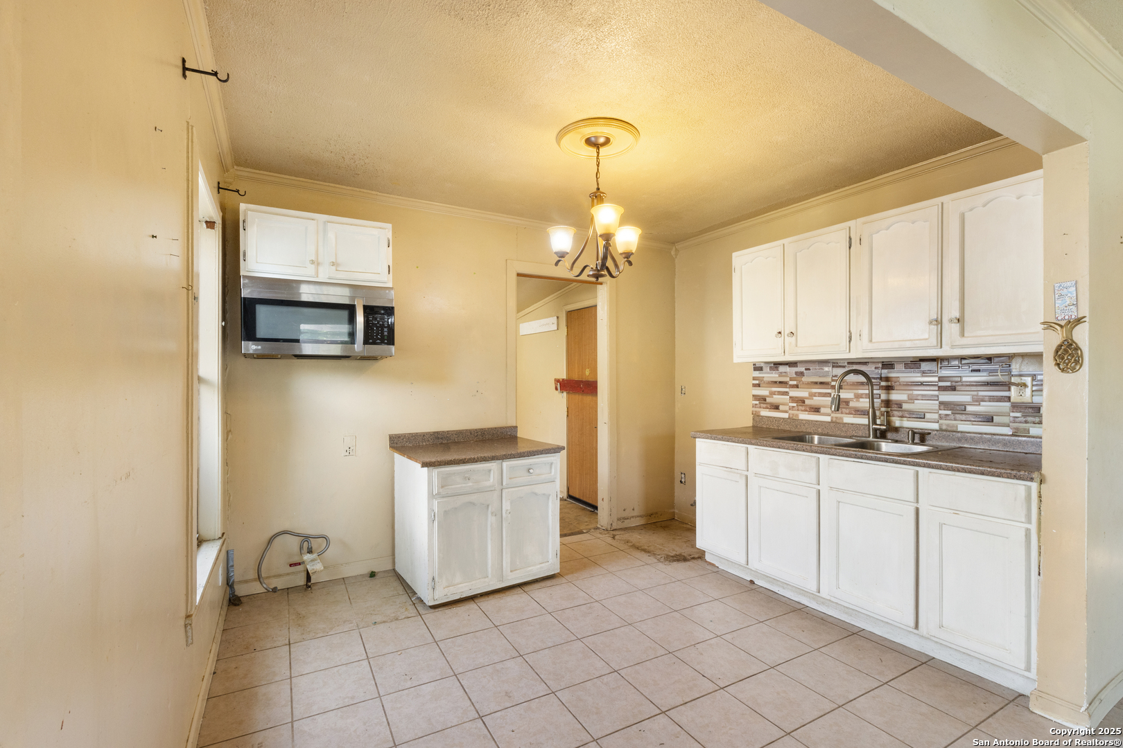 2911 Lombrano