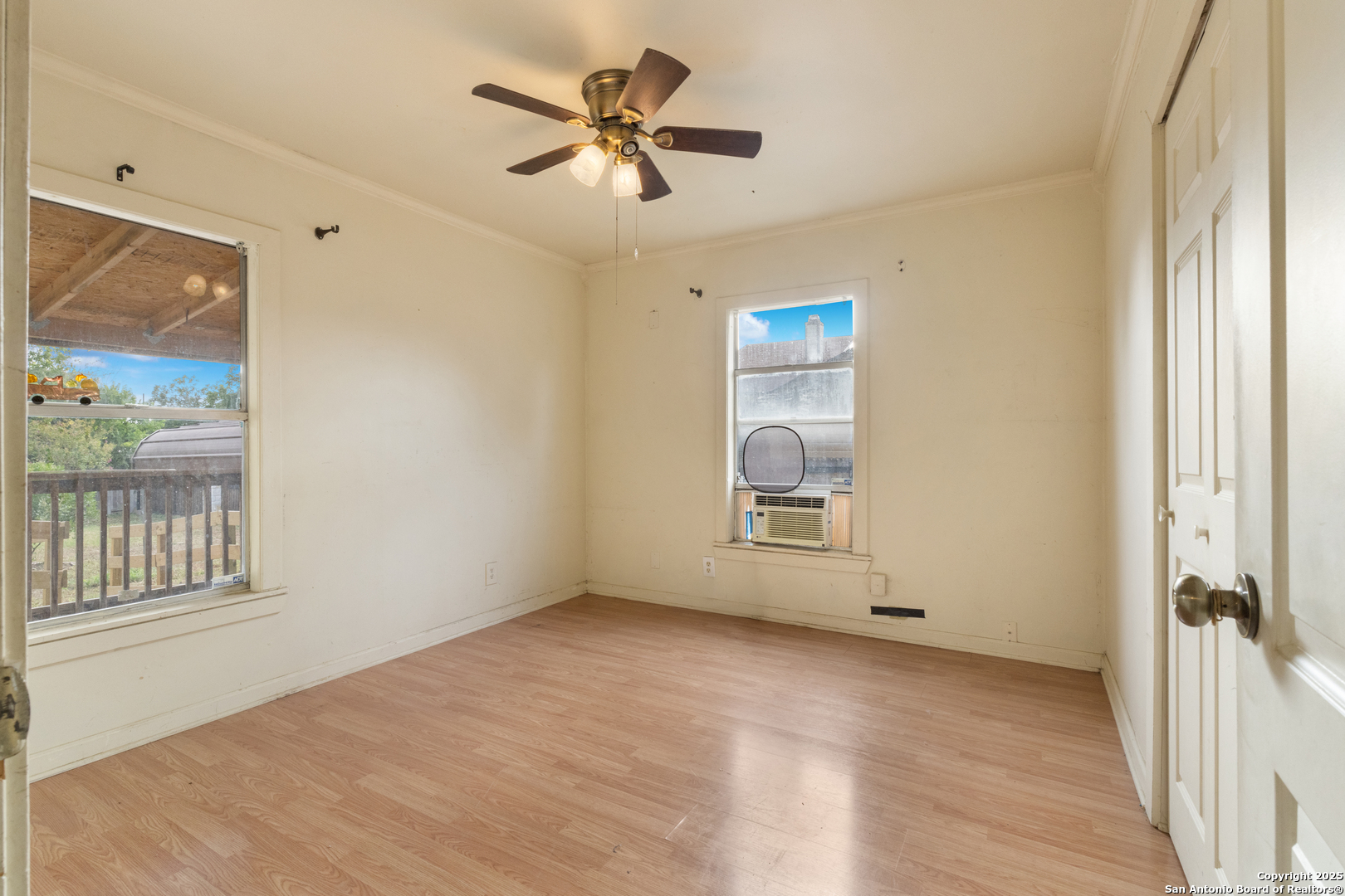 2911 Lombrano