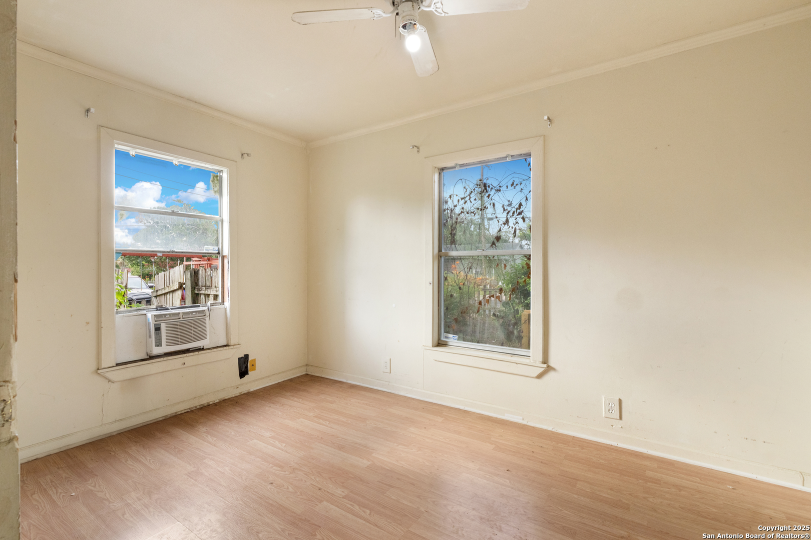 2911 Lombrano
