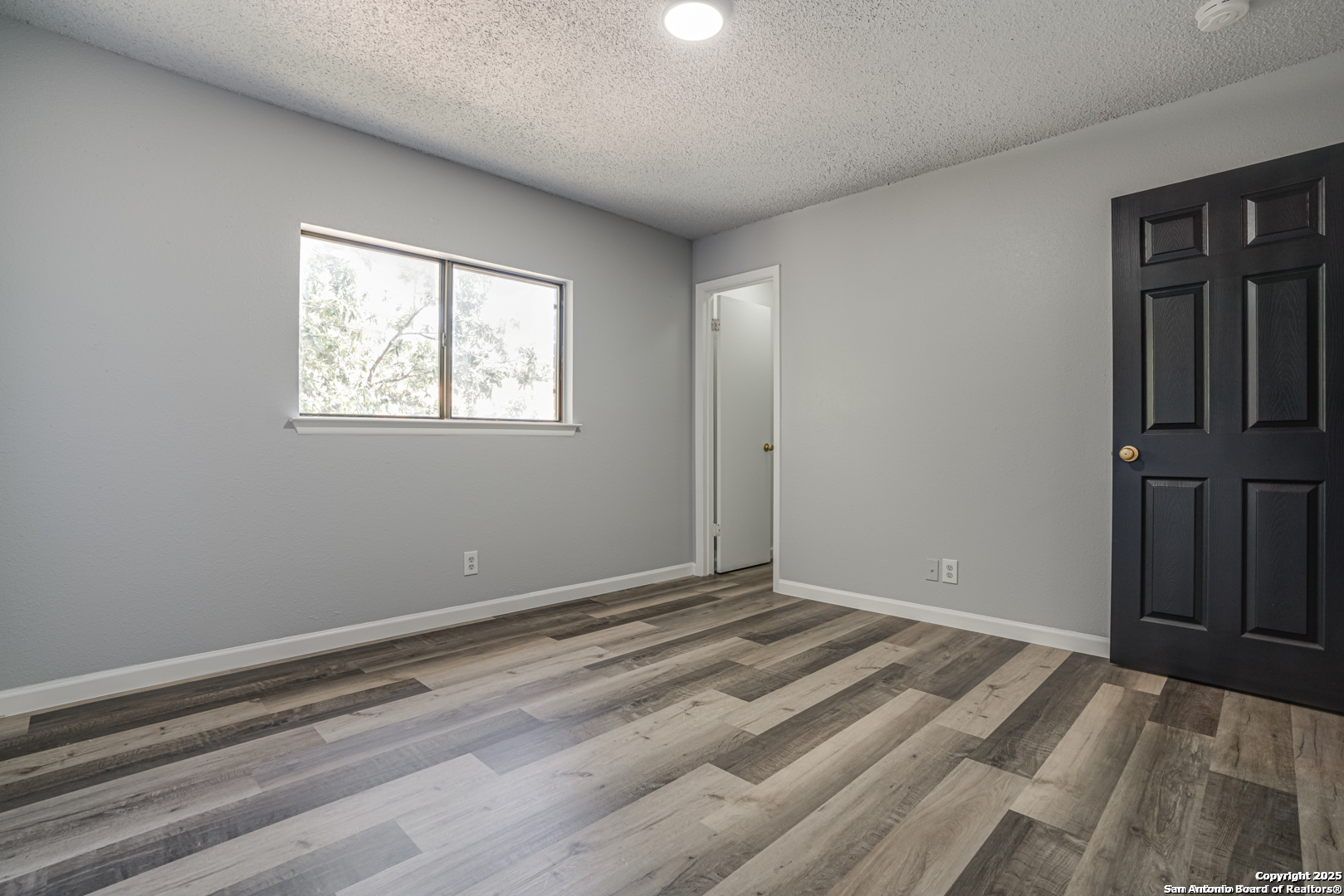 2310 Ruby Oaks