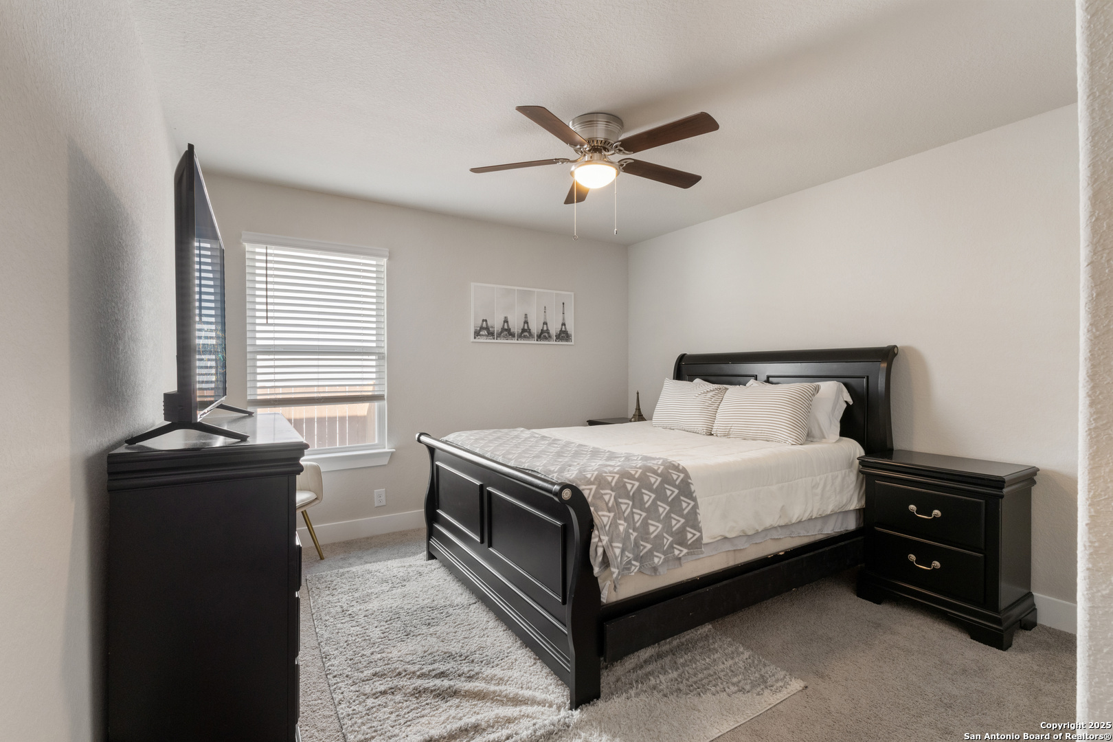 21220 Cobbles Loop