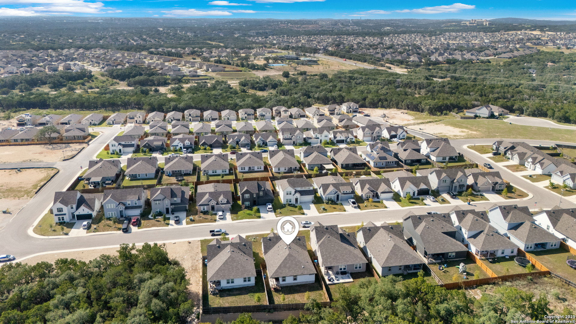 21220 Cobbles Loop