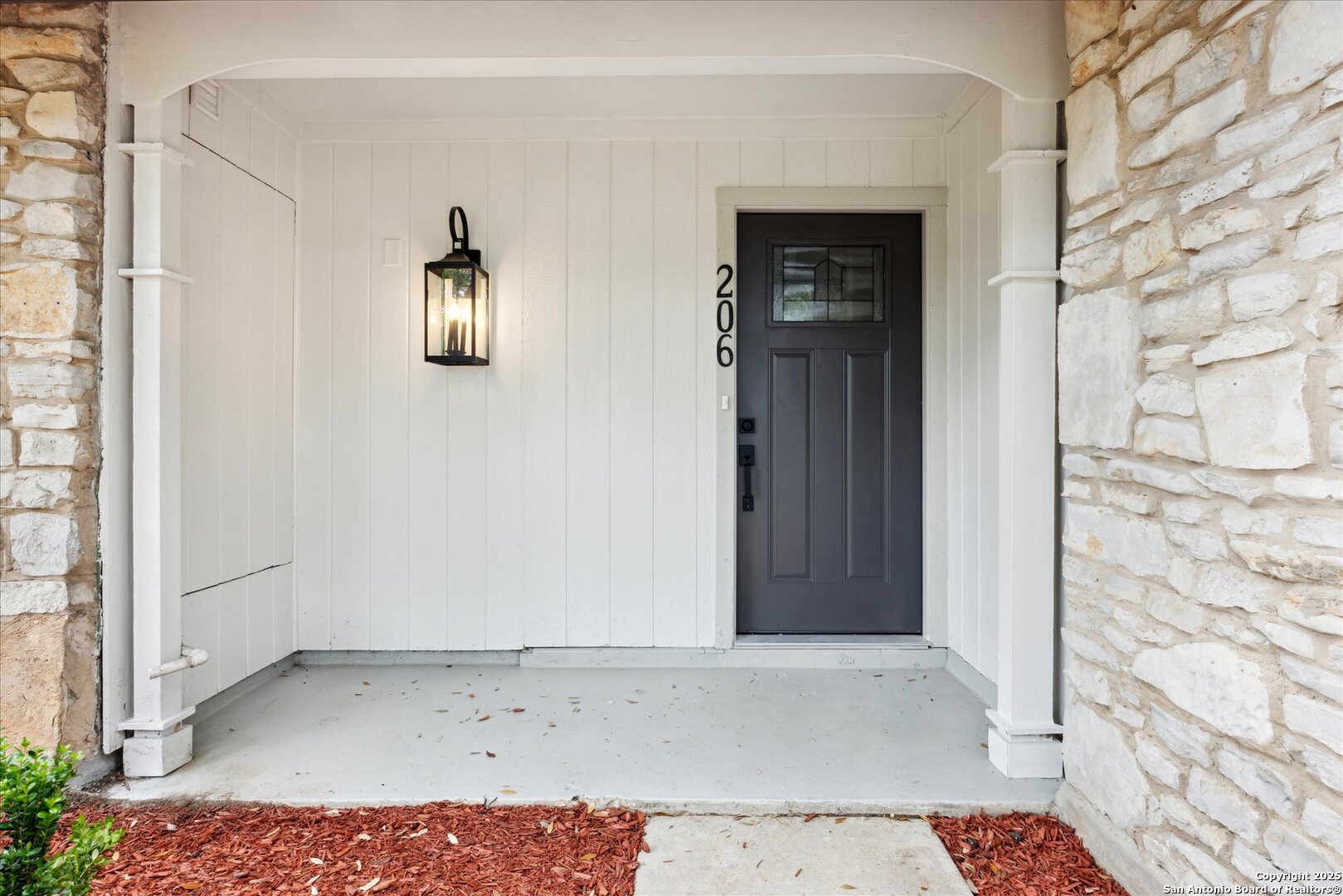 206 Trafalgar