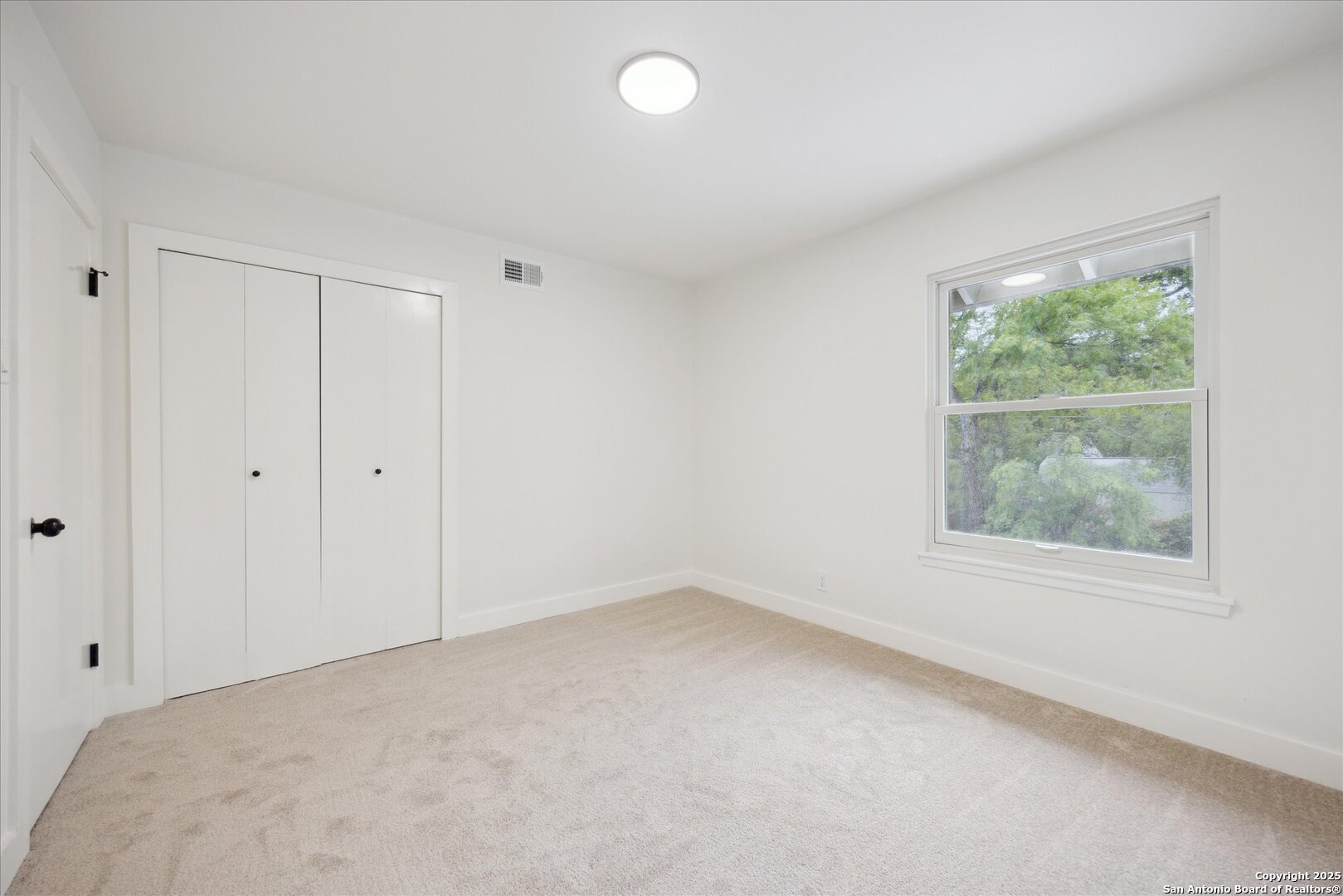 206 Trafalgar
