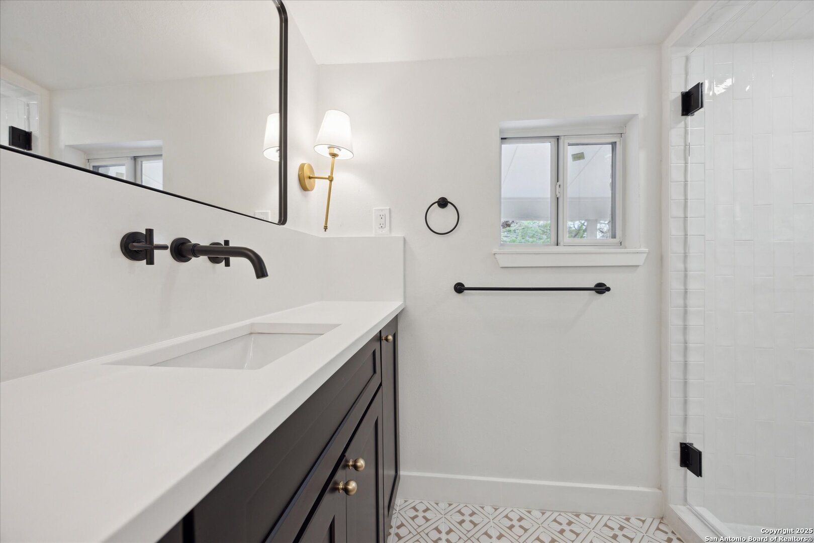 206 Trafalgar
