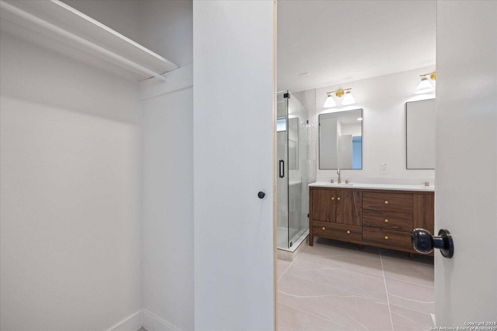206 Trafalgar