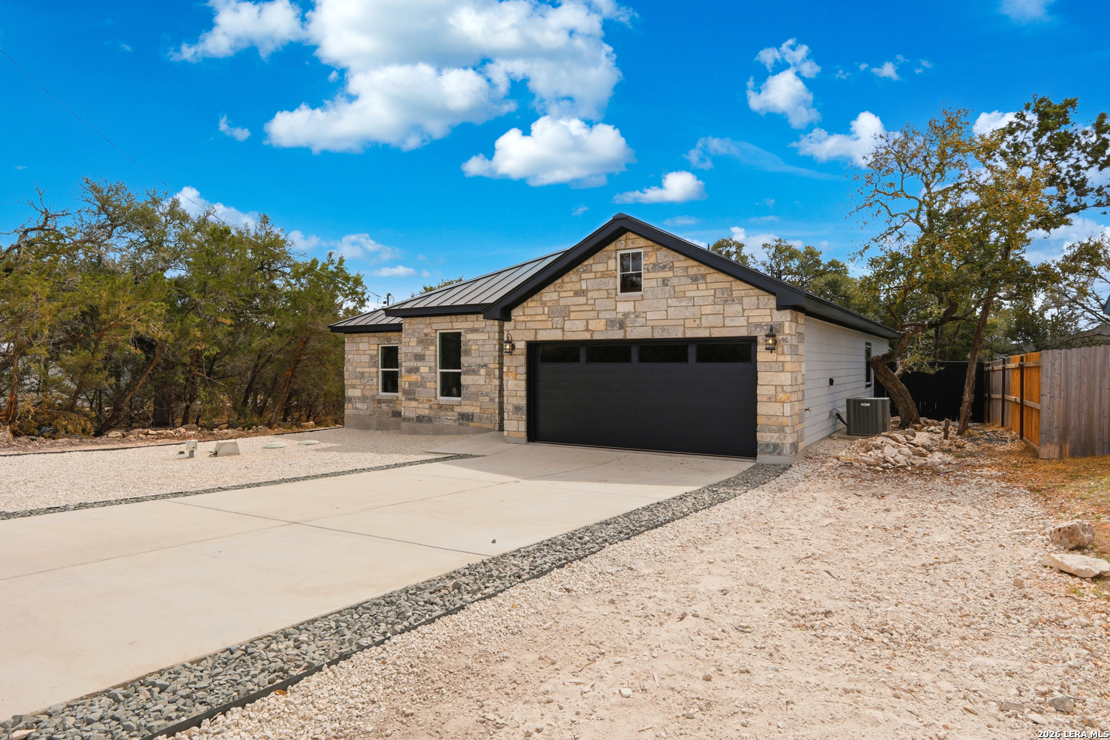 1418 Cedar Grove Trail