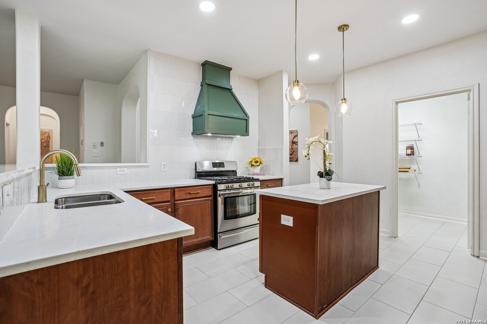 407 Cushing
