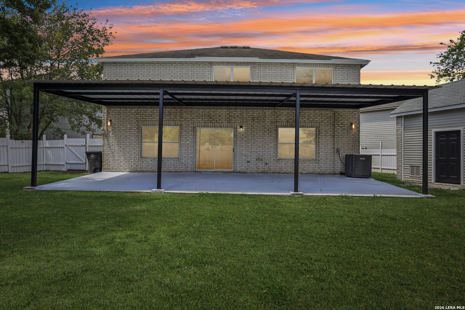 5526 Burton Farm