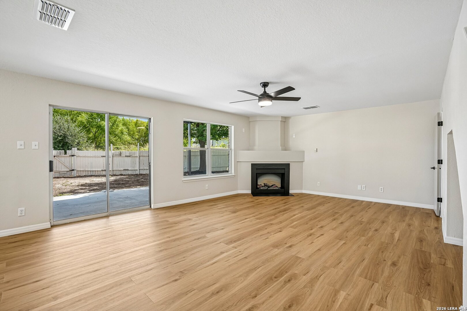 5526 Burton Farm