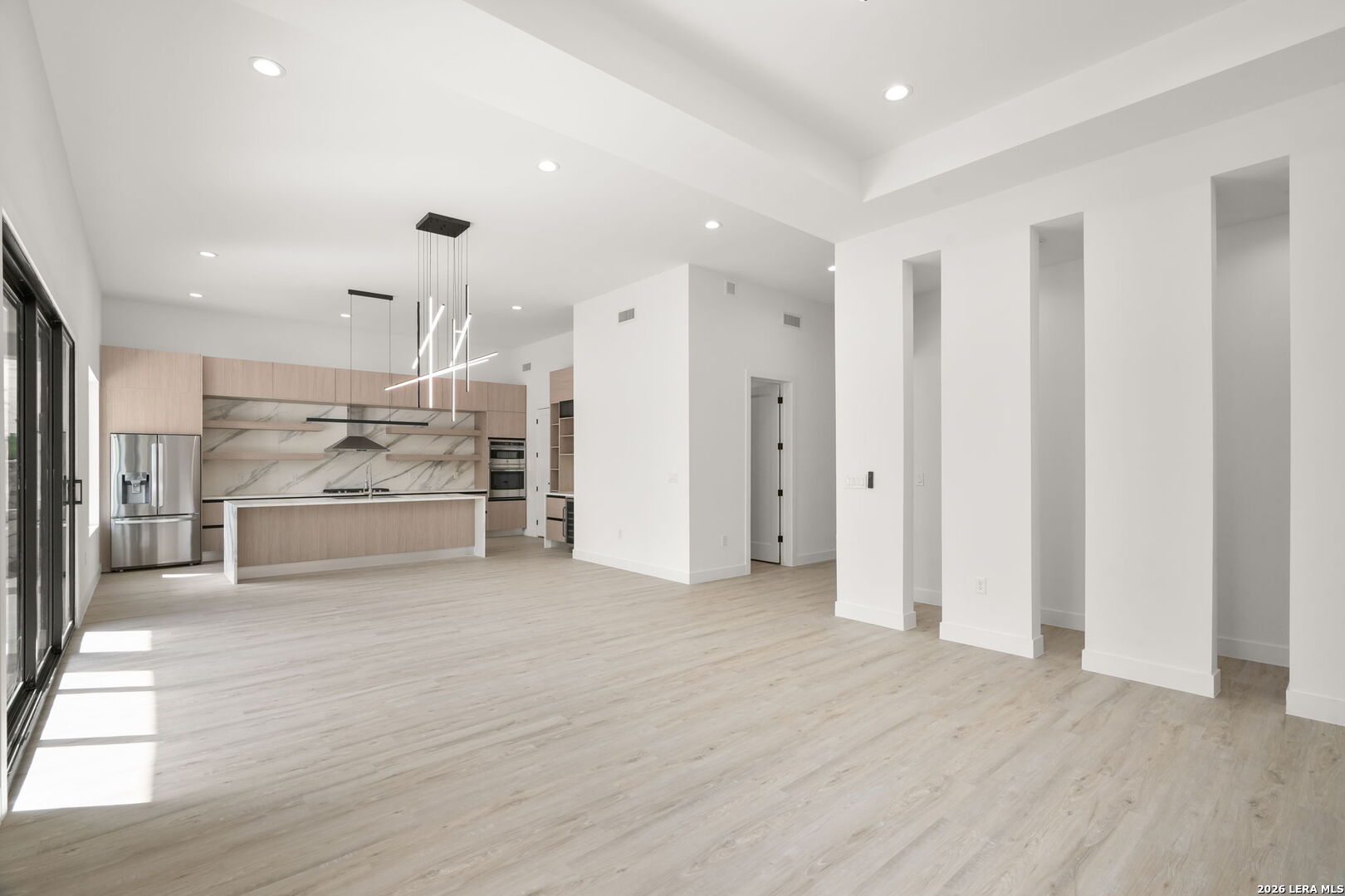 5024 JARDINES PL