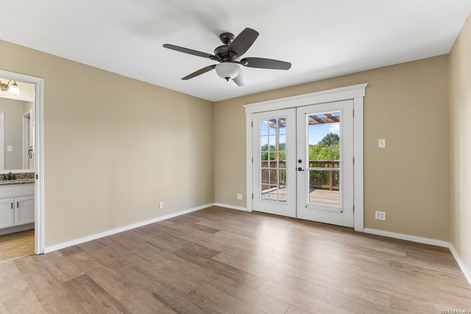 2127 Oak Bnd