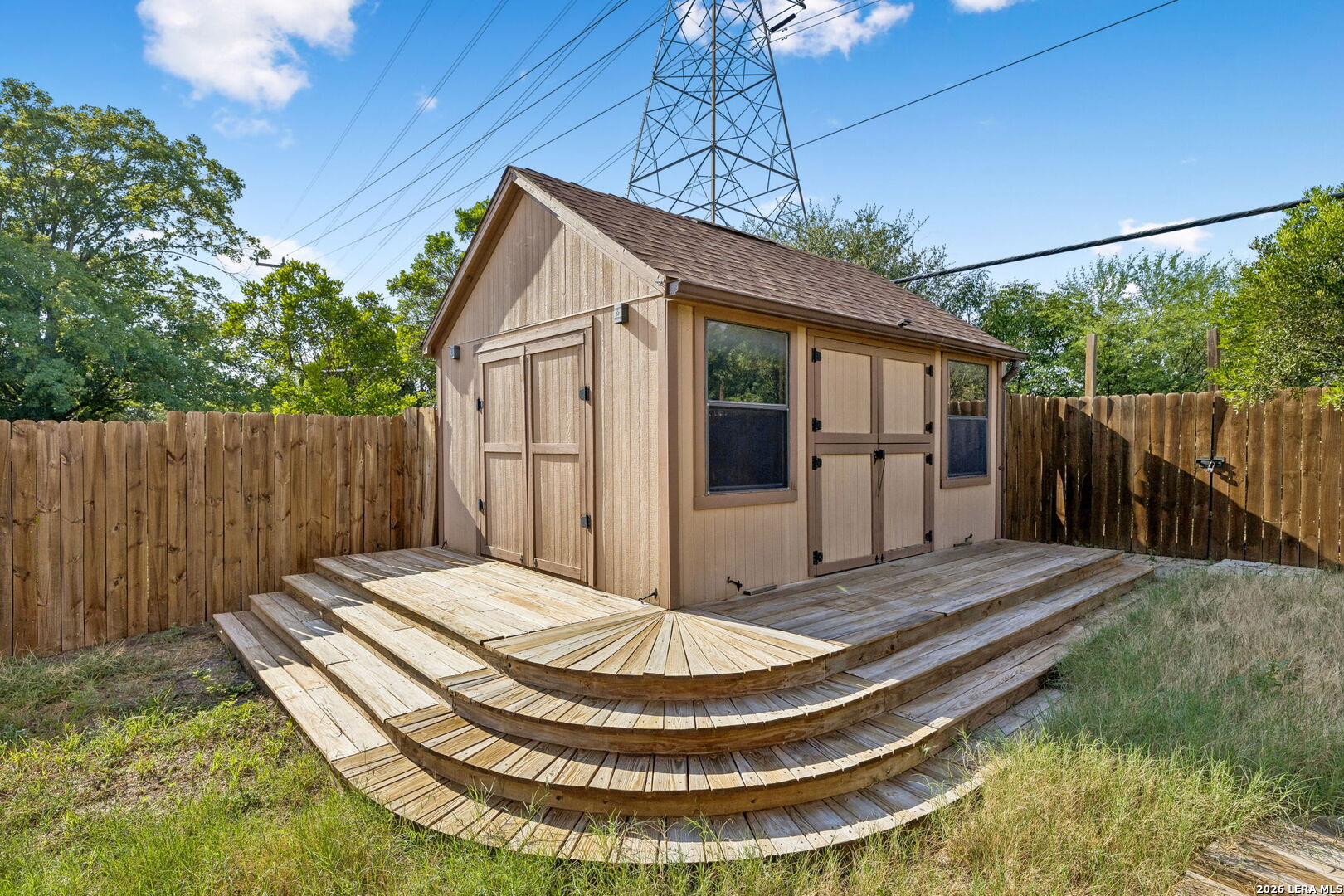 2127 Oak Bnd
