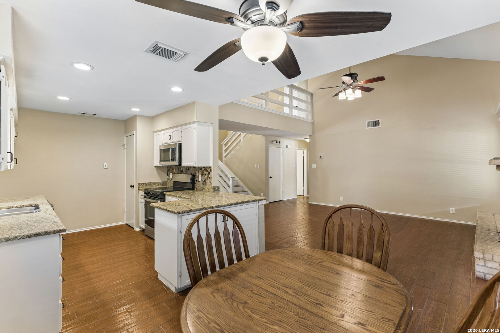 2127 Oak Bnd