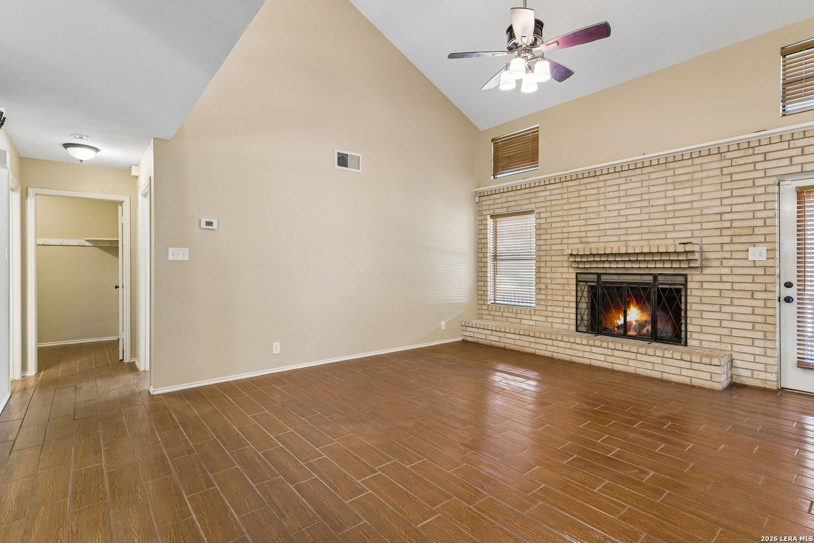 2127 Oak Bnd