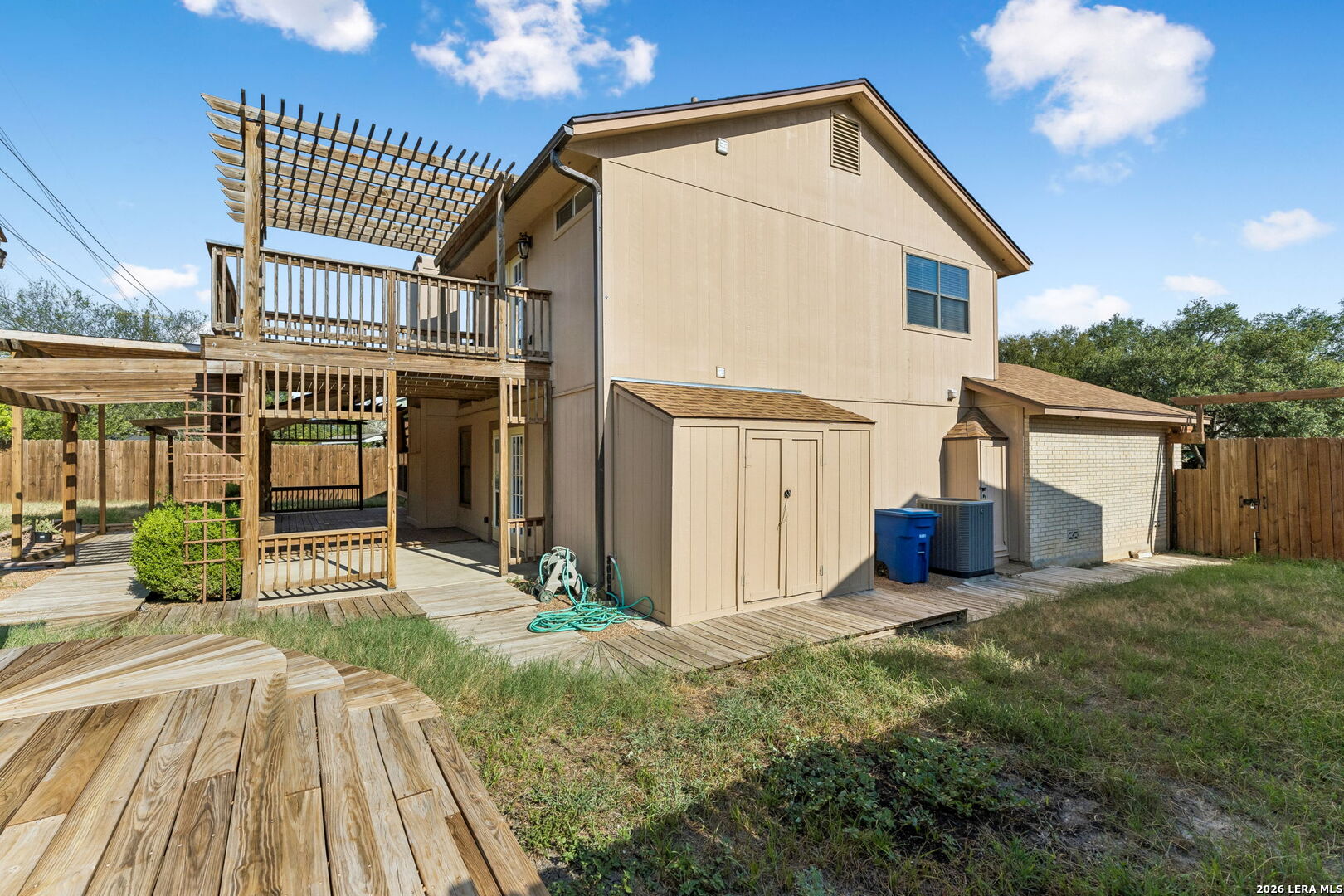 2127 Oak Bnd