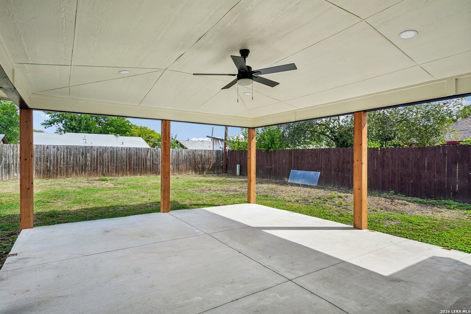 6707 BLUE OAK LN
