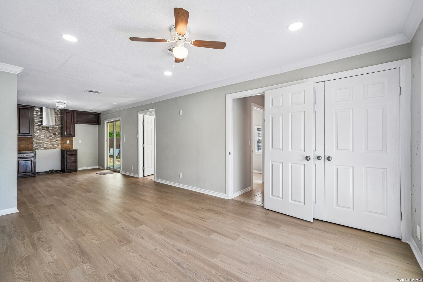 6707 BLUE OAK LN