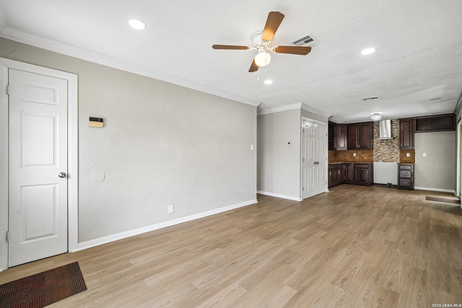 6707 BLUE OAK LN
