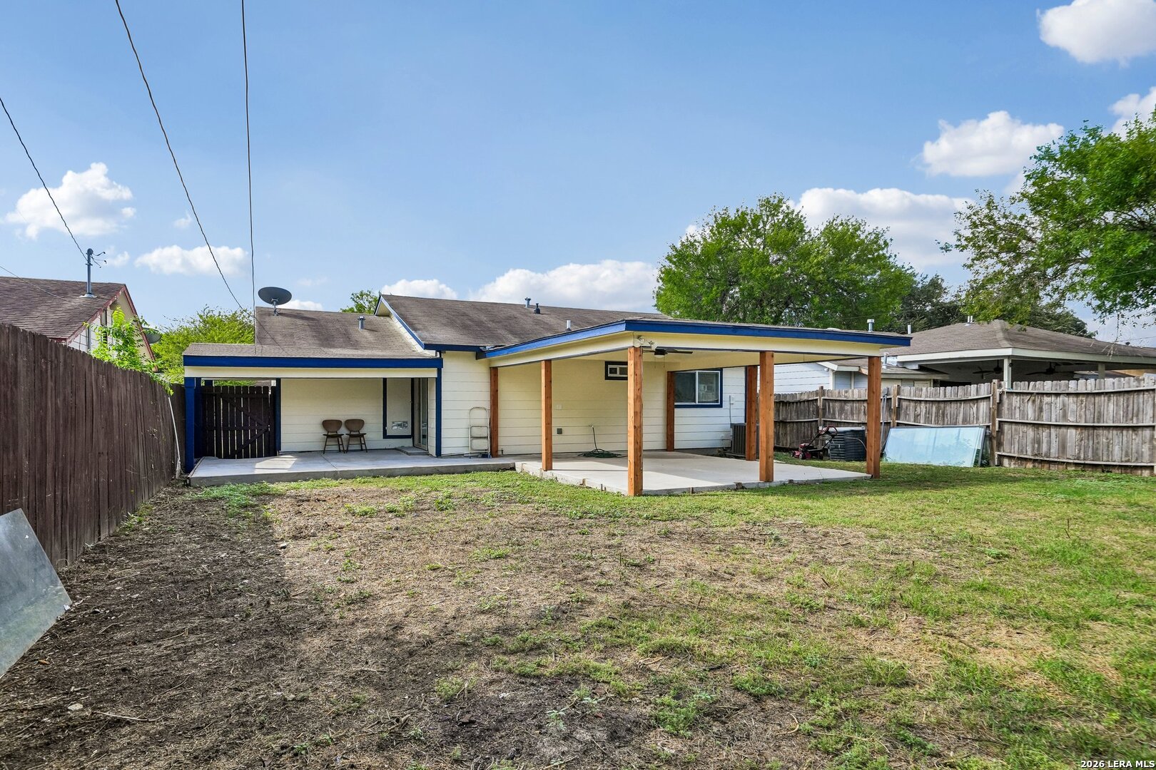 6707 BLUE OAK LN